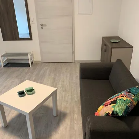 Pension Deckenpfronn *