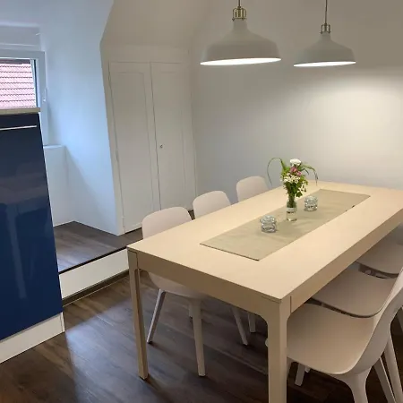 Pension Deckenpfronn Guest house